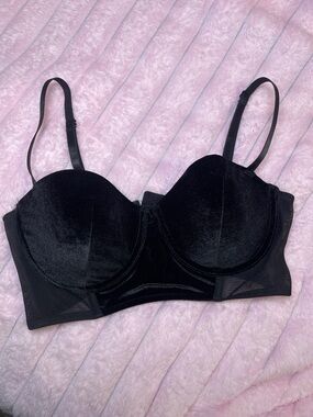 VENUS Black Velvet Longline Bra with Adjustable Straps